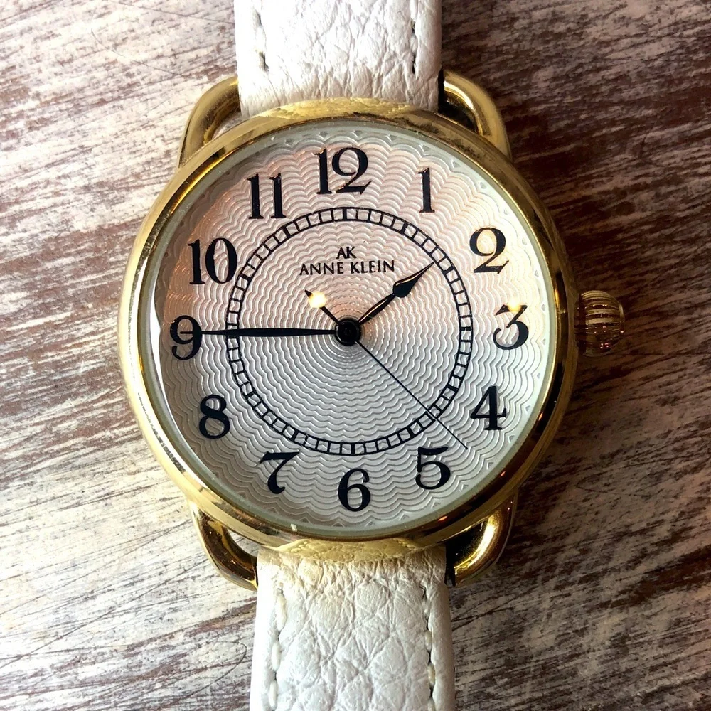 NEW Unworn Boho Chic Anne Klein Gold-Tone Watch w/ Textured White Leather Strap